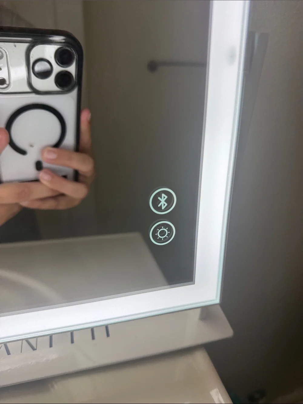 VANITII Bluetooth Vanity LED Lighted Mirror